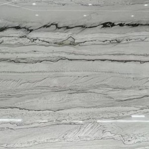 QRTZ – 017 -Macaubas Fantasy White